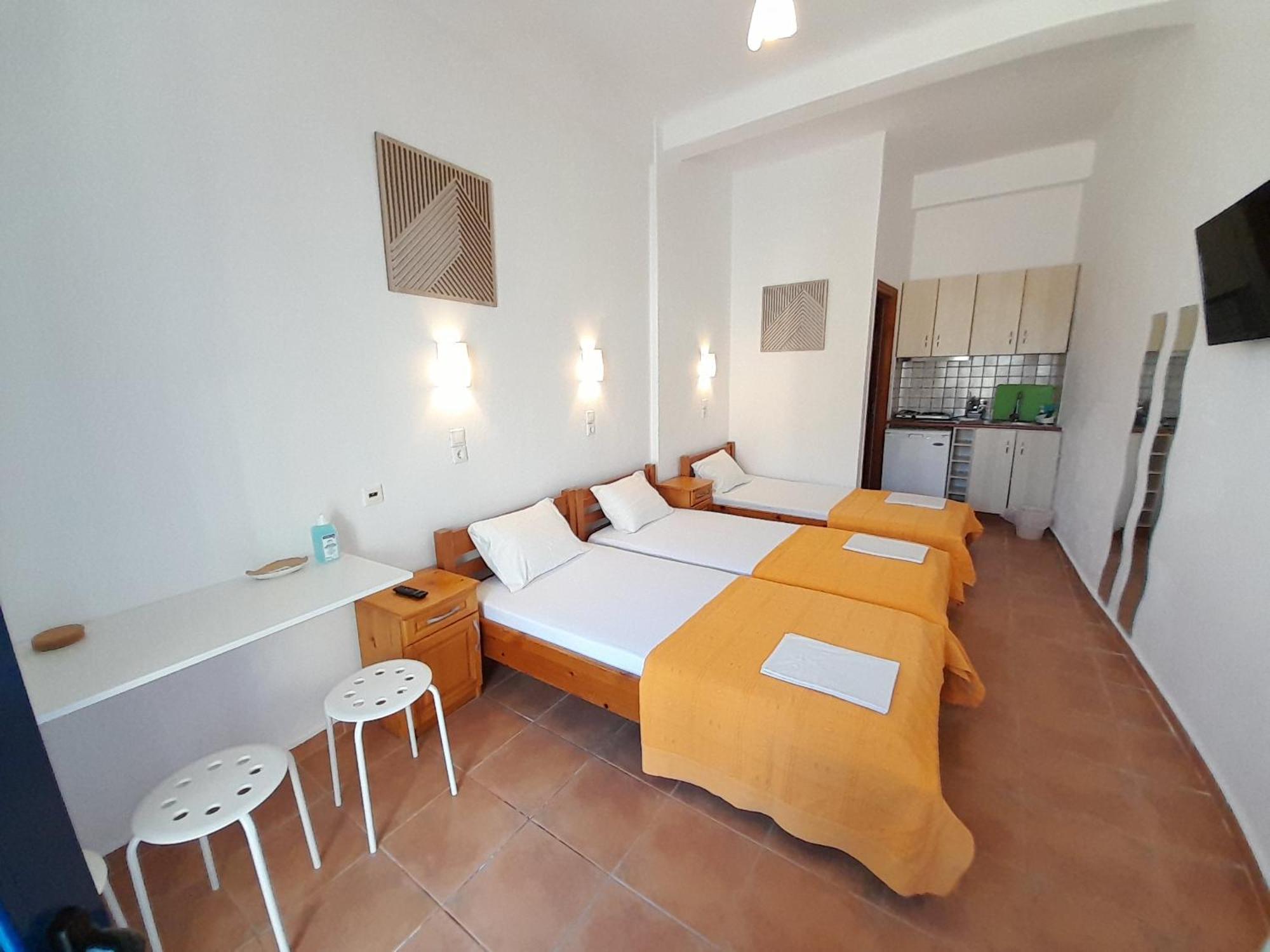 Lydia Mare Aparthotel Ágios Kírykos Quarto foto