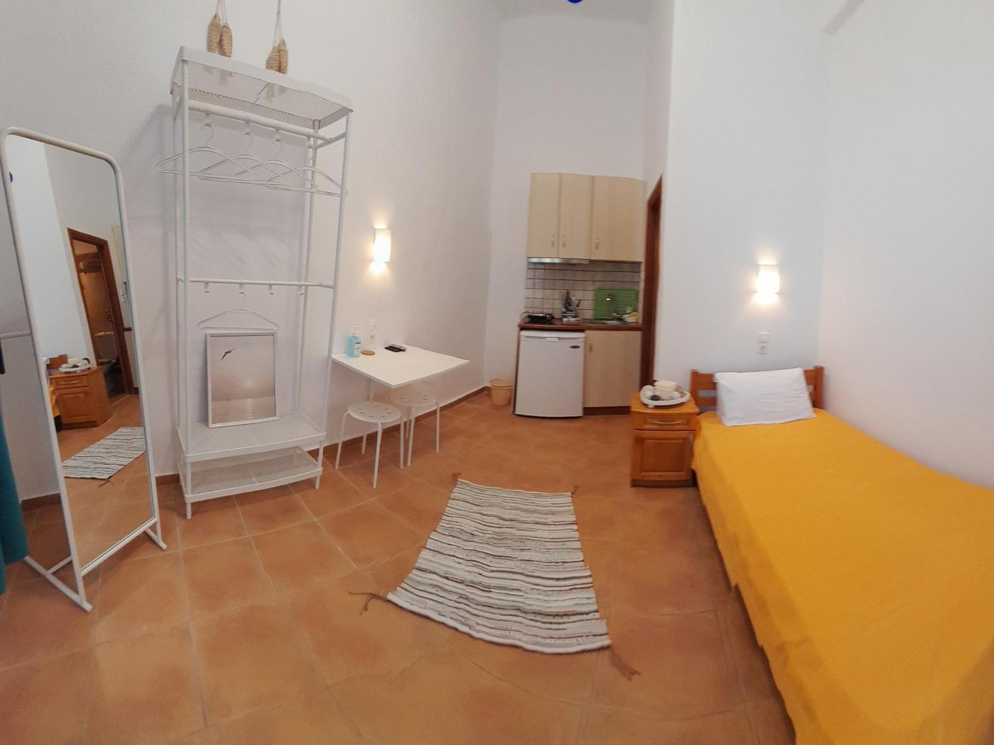 Lydia Mare Aparthotel Ágios Kírykos Quarto foto